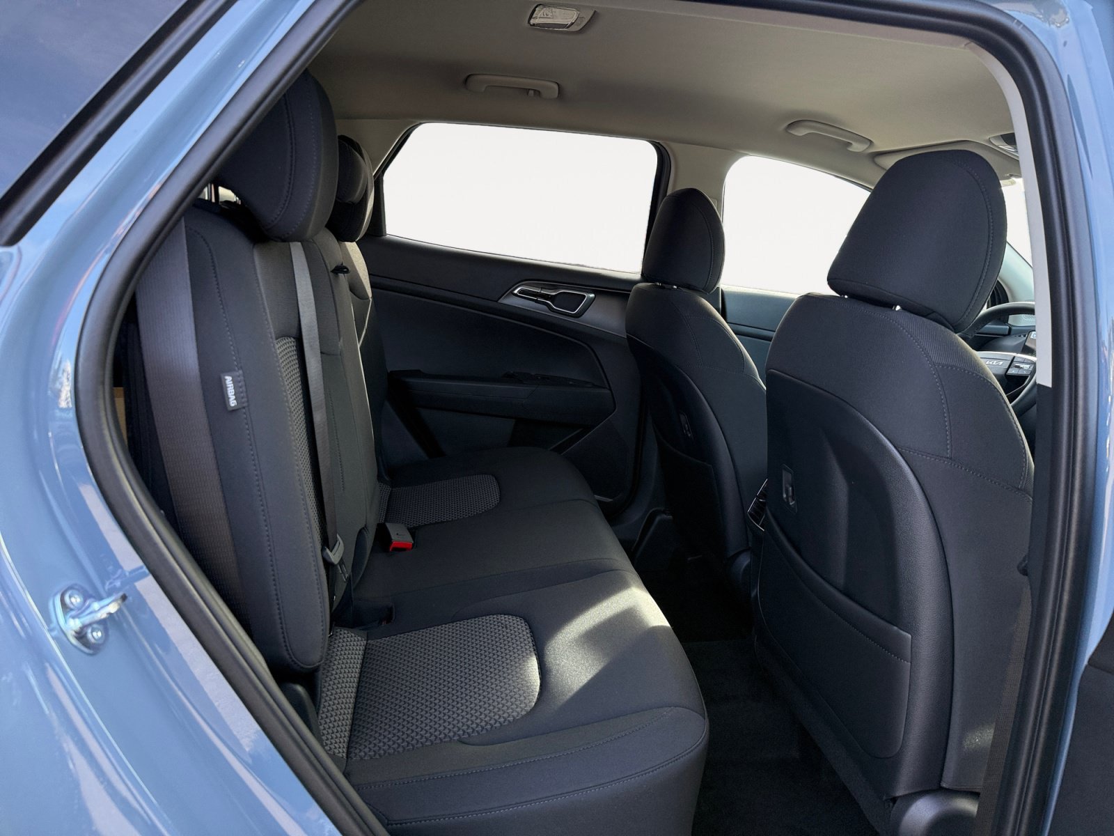 New 2027 Kia Sportage S FWD image 18