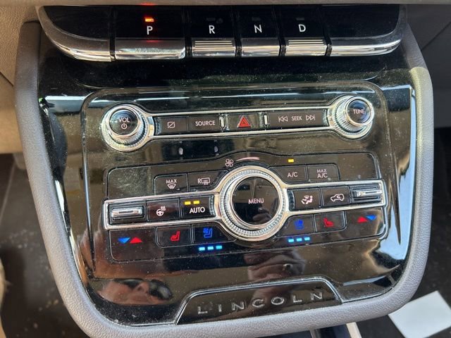 Used 2022 Lincoln Corsair FWD w/ Equipment Group 101A image 16