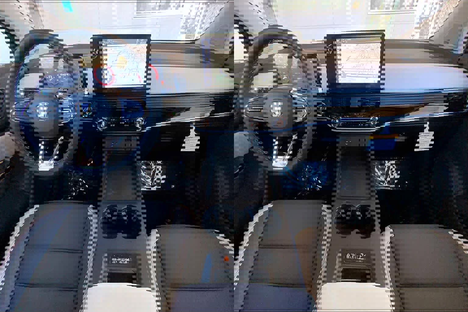 New 2026 Honda Prologue Touring image 5