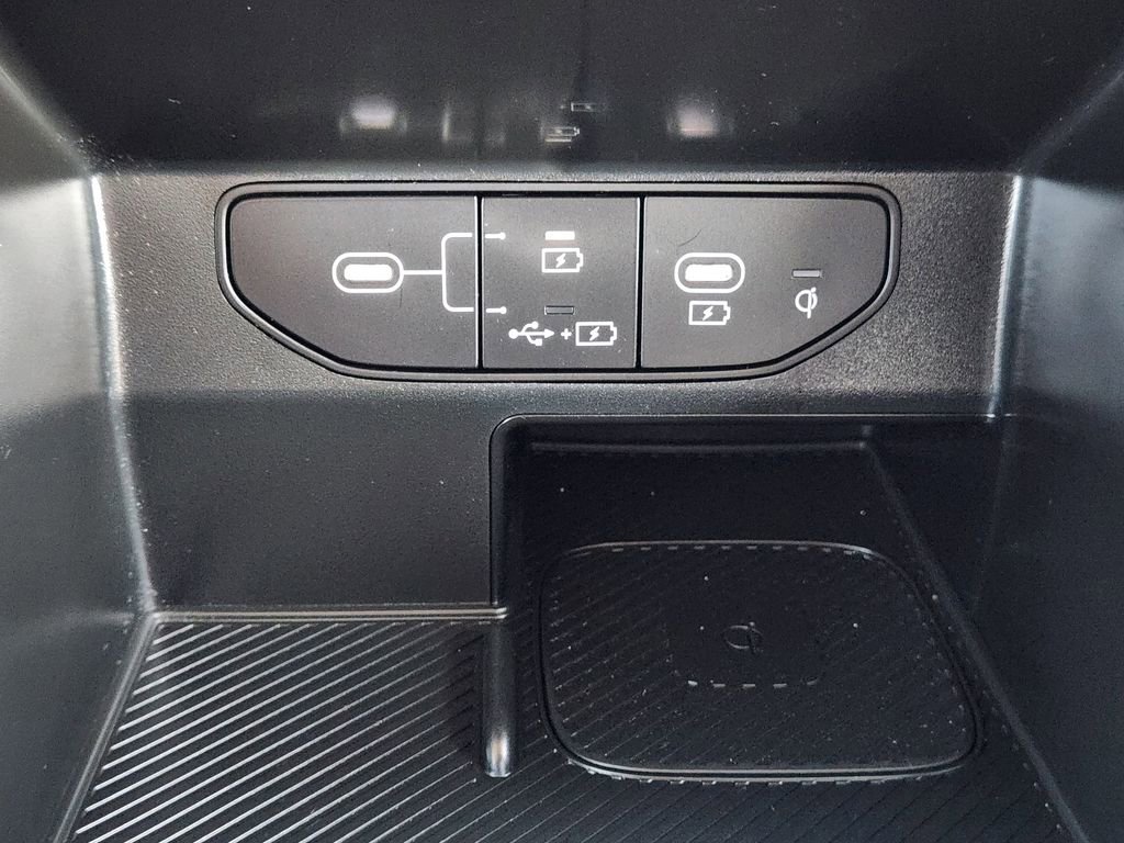 Certified 2025 Kia Sorento EX image 25