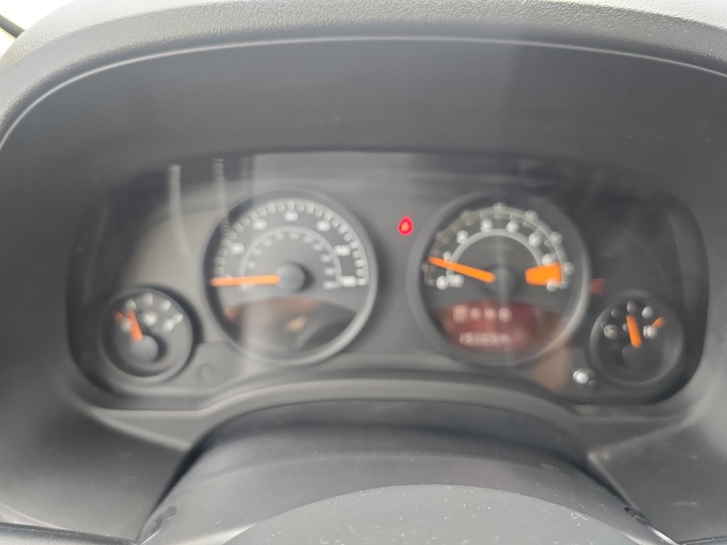 Used 2015 Jeep Patriot High Altitude AWD/4WD image 22