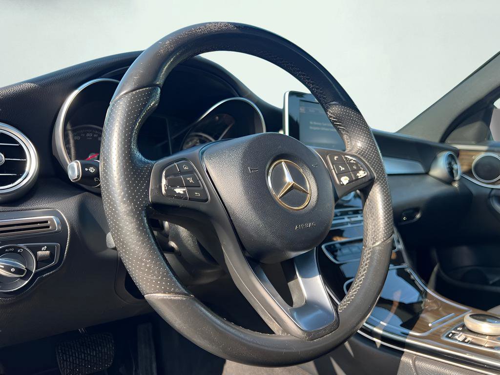 Used 2018 Mercedes-Benz C 300 Sedan image 41