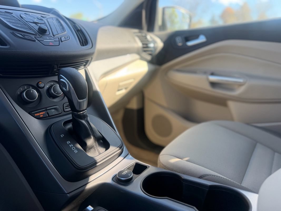 Used 2016 Ford Escape SE AWD/4WD image 13