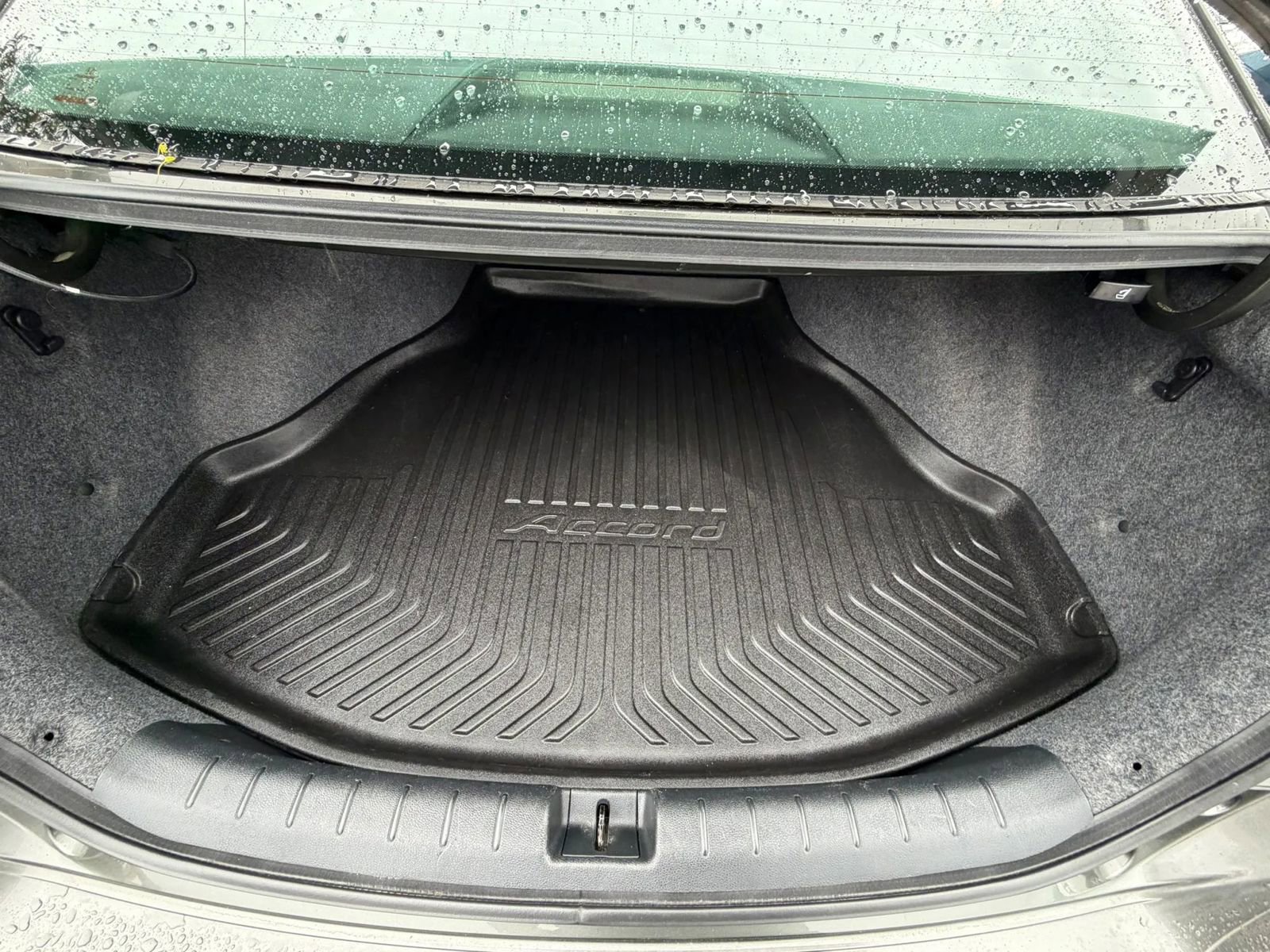 Used 2013 Honda Accord EX-L image 11