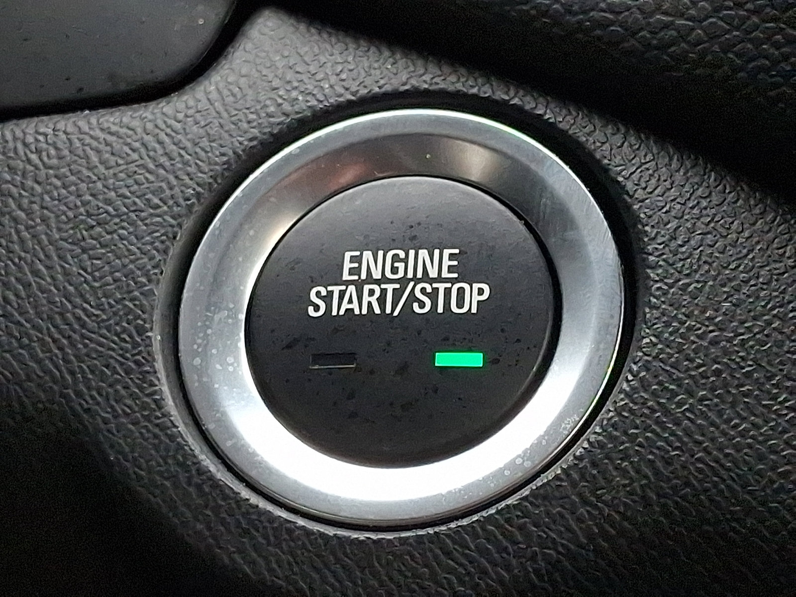 Used 2022 Chevrolet Equinox LT image 25