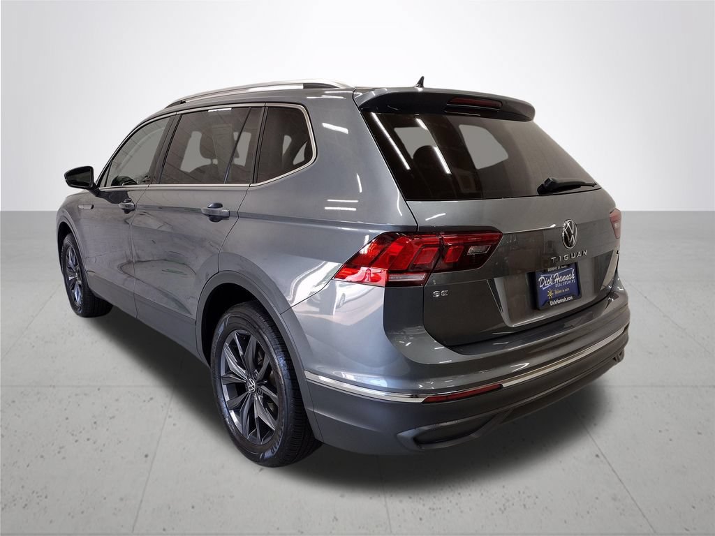 Used 2023 Volkswagen Tiguan SE AWD/4WD image 12