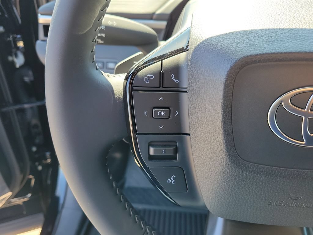 New 2026 Toyota C-HR AWD/4WD image 27