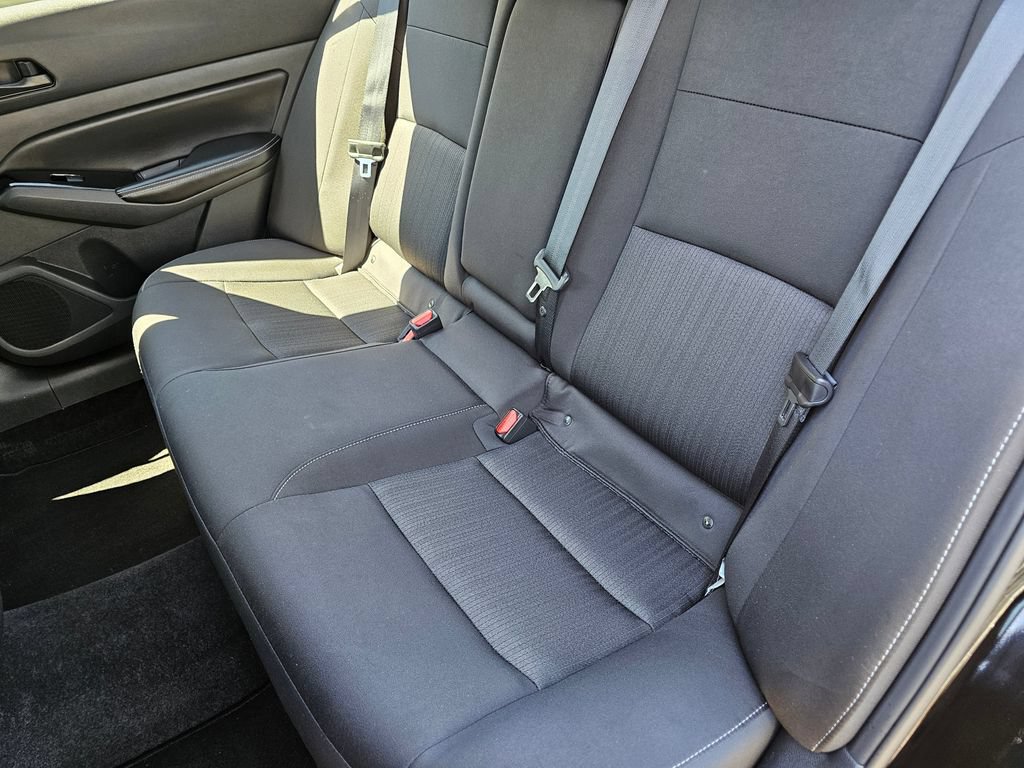 Used 2023 Nissan Altima 2.5 SV AWD/4WD image 17