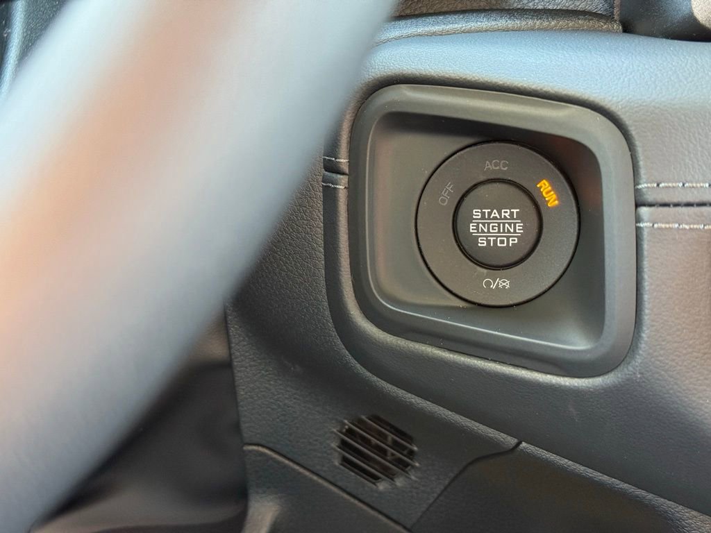 New 2026 Jeep Gladiator Sport S image 17