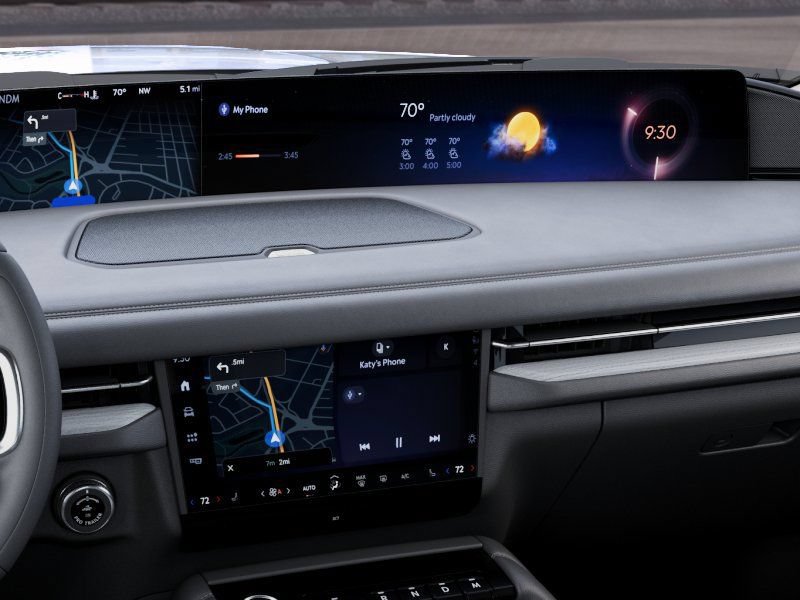 New 2027 Lincoln Navigator Reserve AWD/4WD image 14