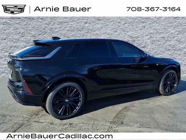 New 2026 Cadillac Lyriq Sport w/ LPO, ONYX Package AWD/4WD image 6