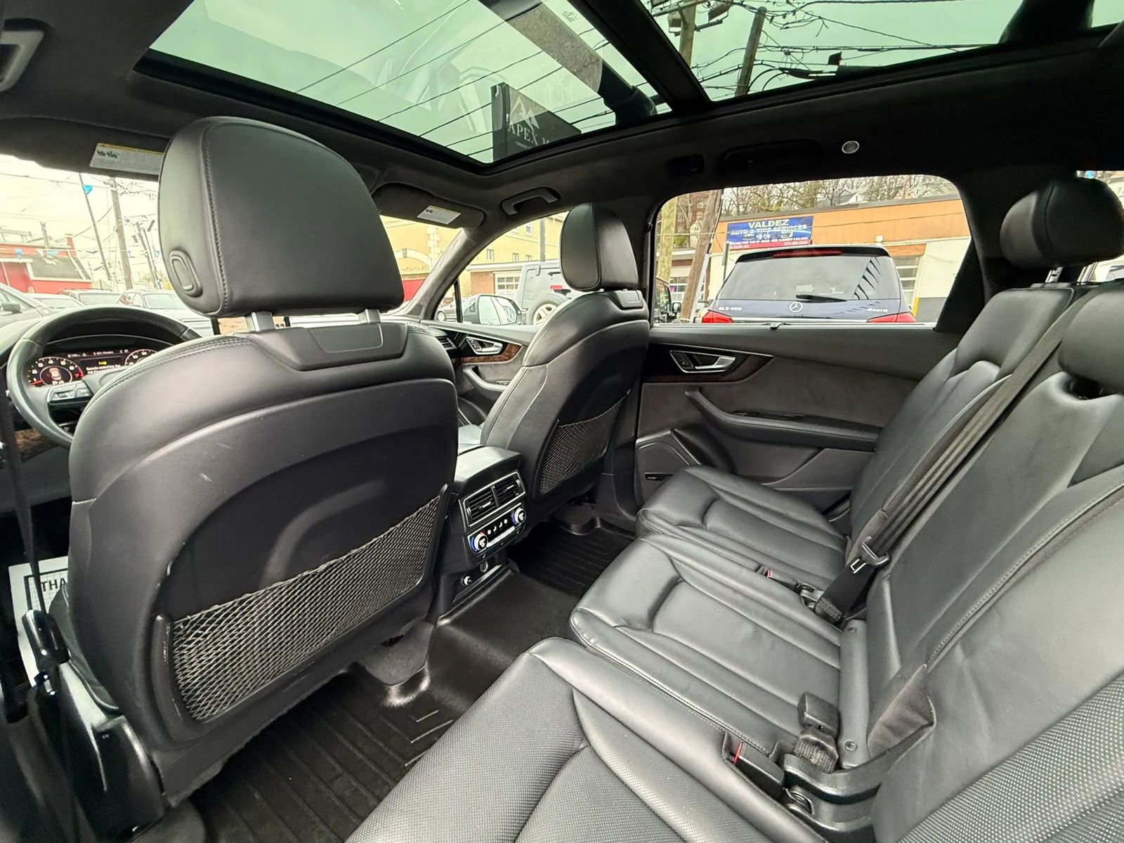 Used 2018 Audi Q7 3.0T Prestige w/ Prestige Package image 53