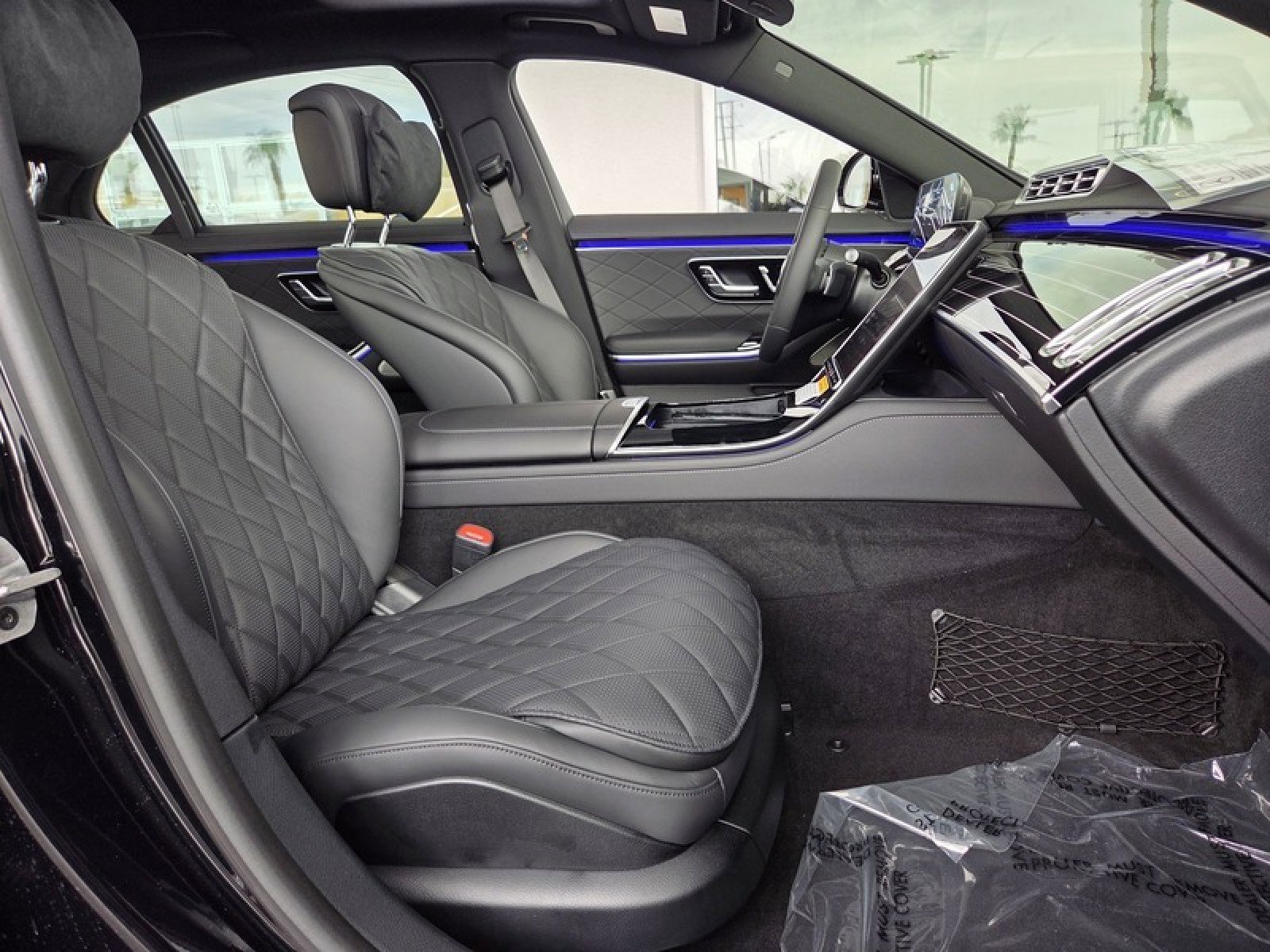 New 2026 Mercedes-Benz S 580e 4MATIC Sedan image 17