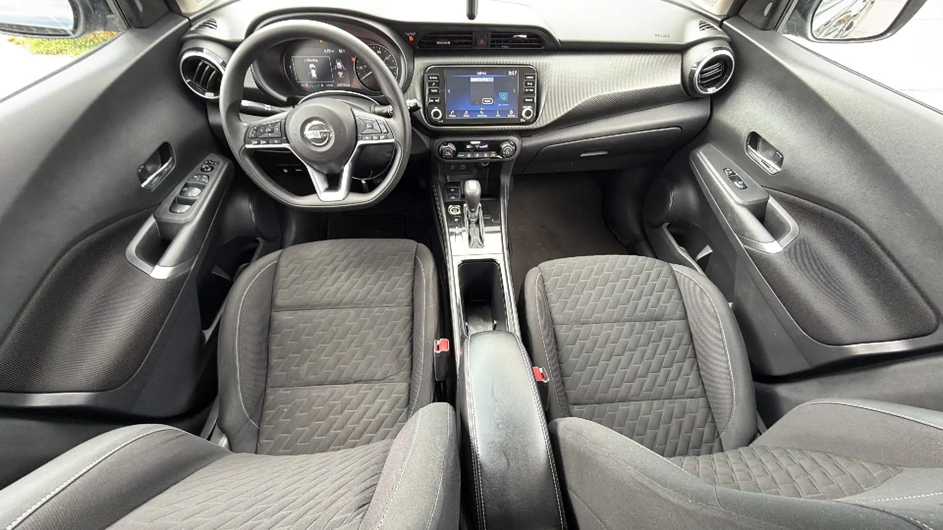 Used 2021 Nissan Kicks SV FWD image 30