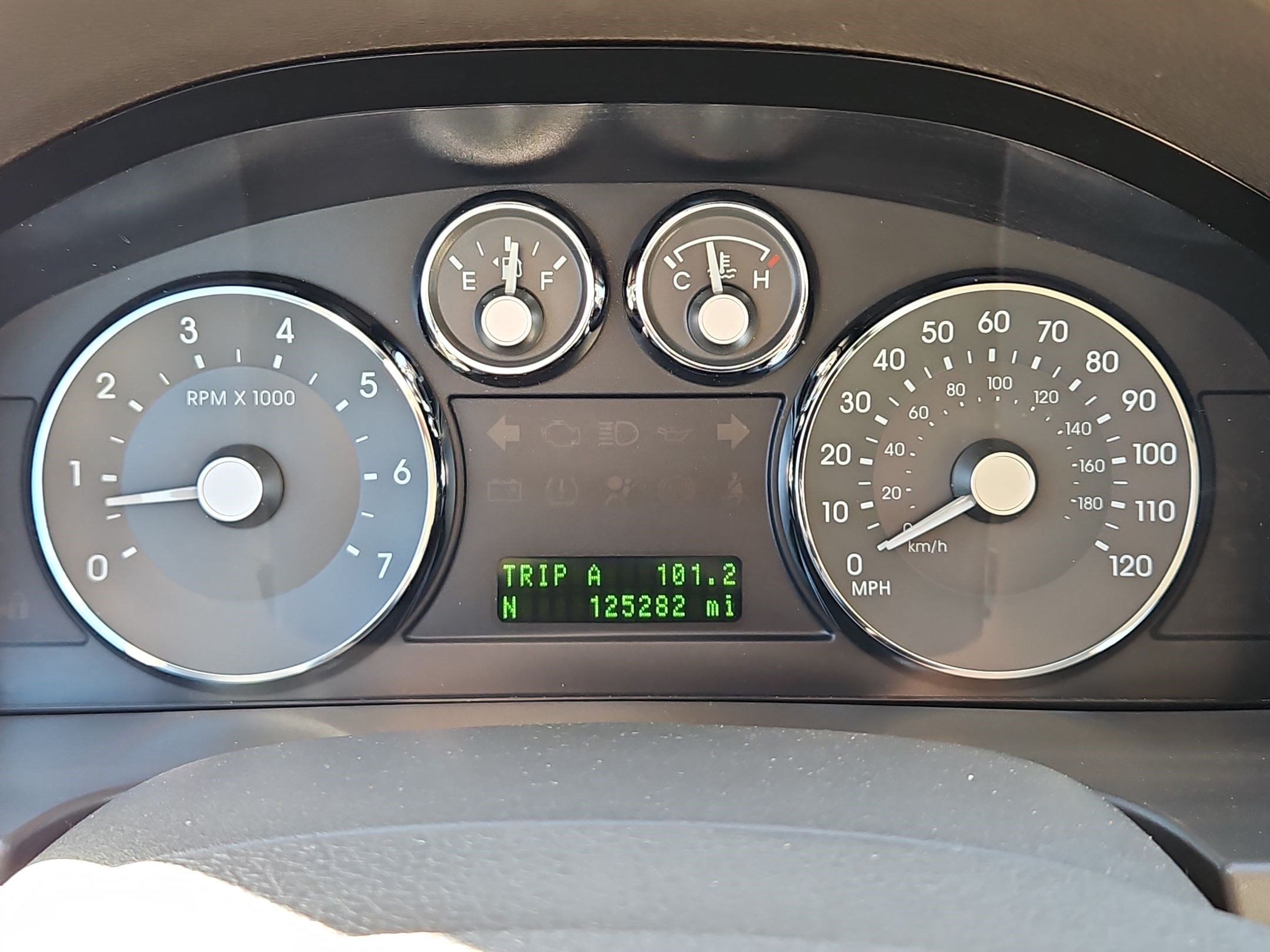 Used 2009 Mercury Milan FWD image 15