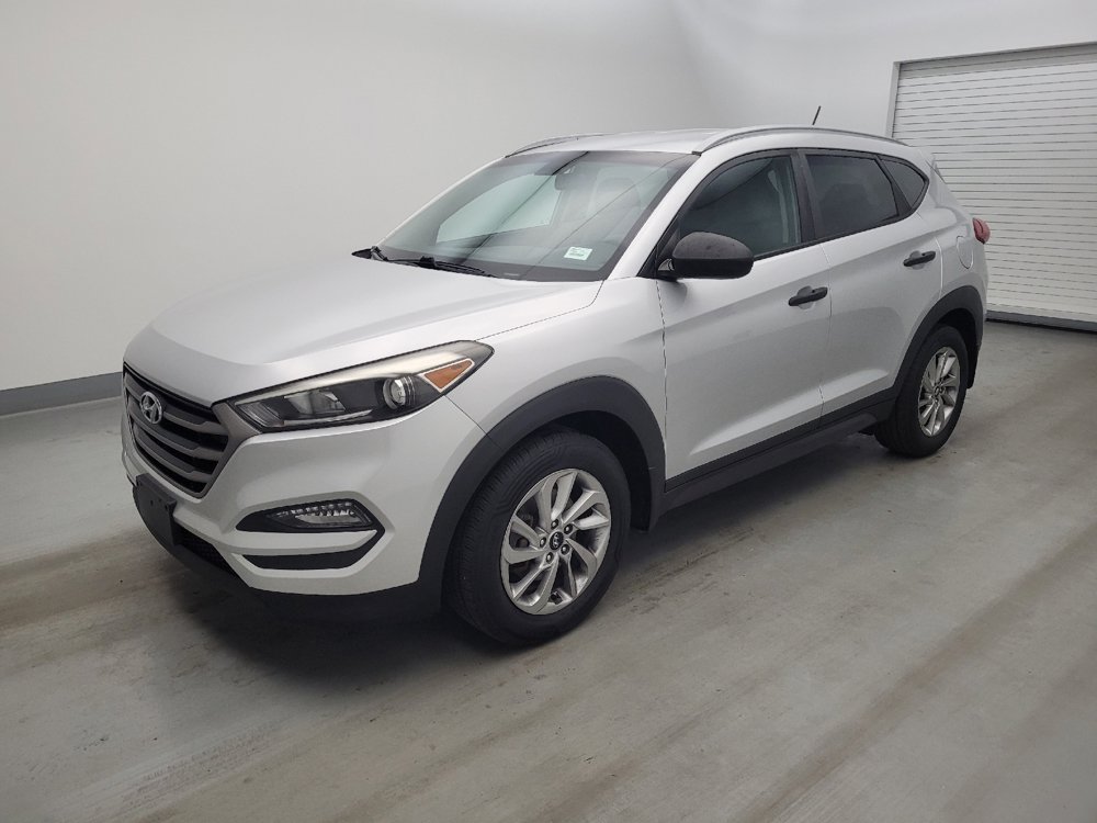 Used 2016 Hyundai Tucson SE w/ Option Group 02 FWD image 2