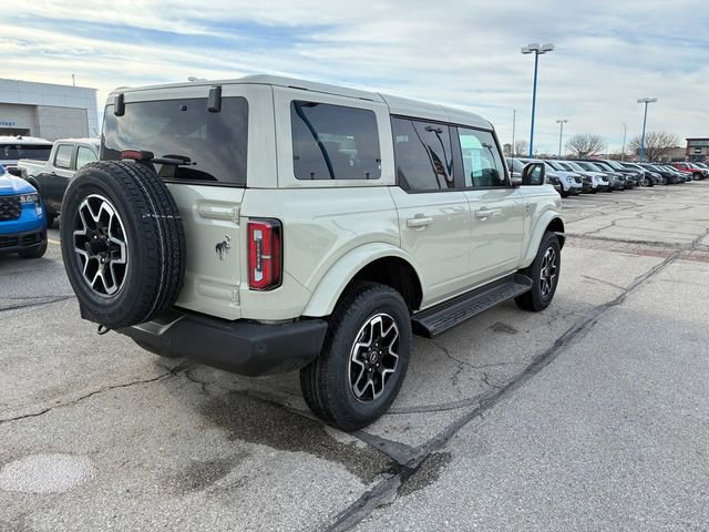 New 2025 Ford Bronco Outer Banks image 3