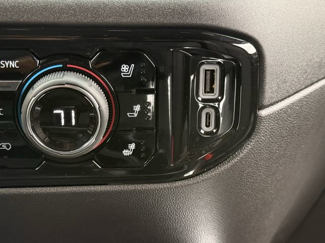 New 2026 Chevrolet Silverado 3500 High Country w/ High Country Premium Package AWD/4WD image 22