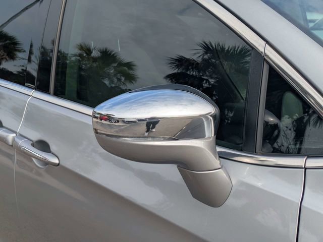 Used 2020 Chrysler Pacifica Limited FWD image 10