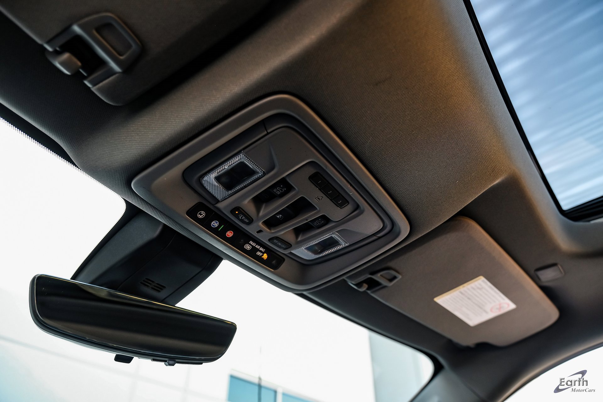 Used 2022 GMC Sierra 3500 Denali w/ Technology Package image 38