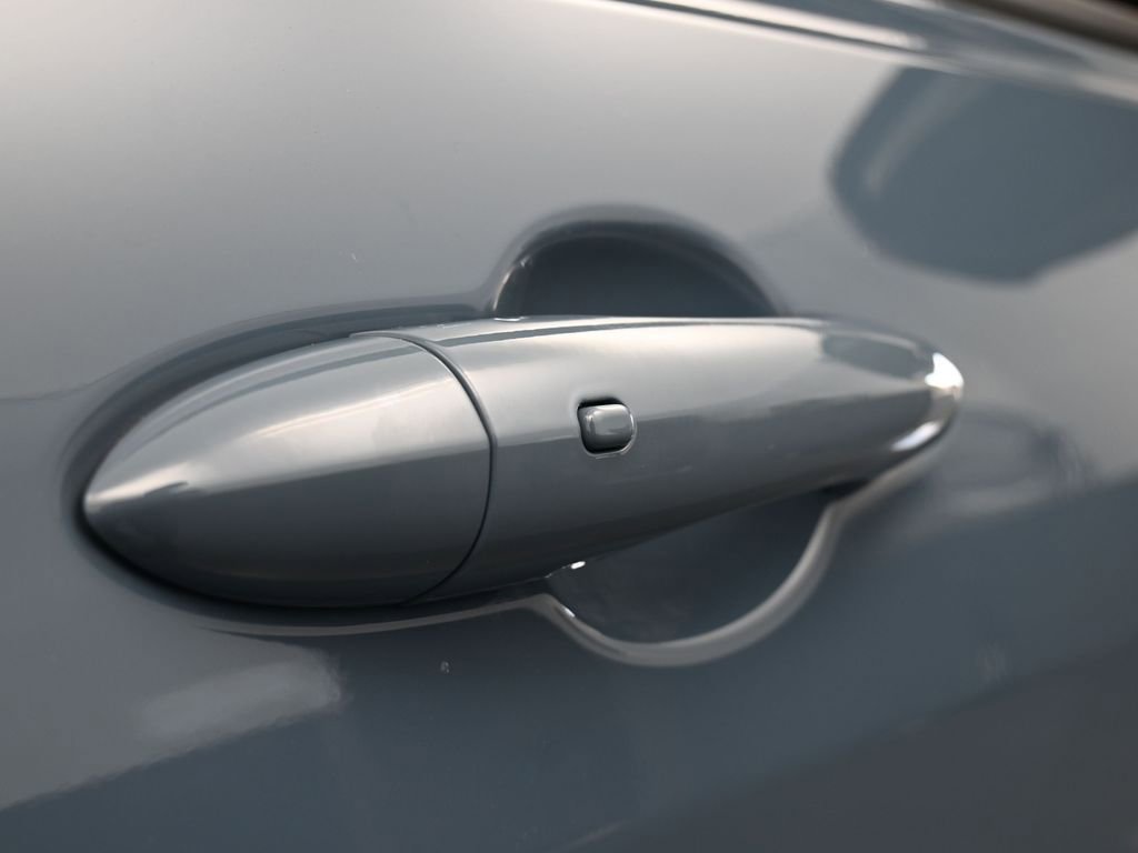 Used 2025 Dodge Hornet R/T w/ Tech Pack image 37