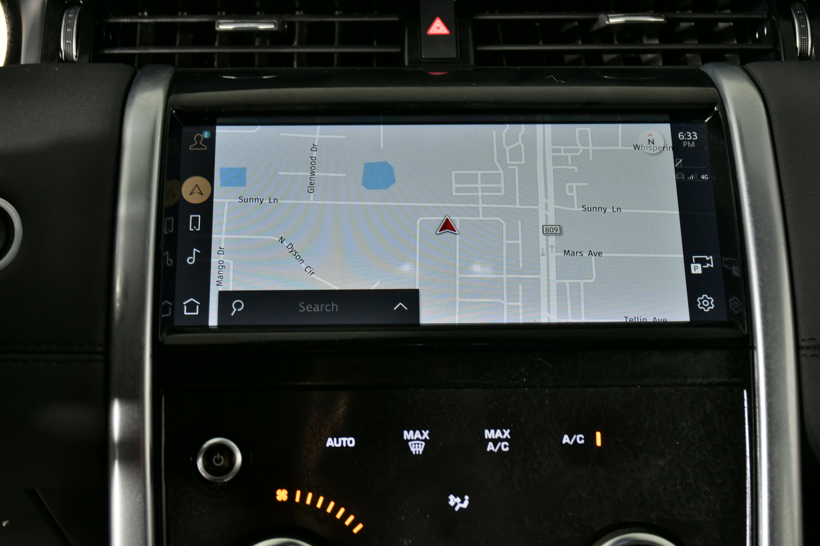 Used 2023 Land Rover Discovery Sport S image 17