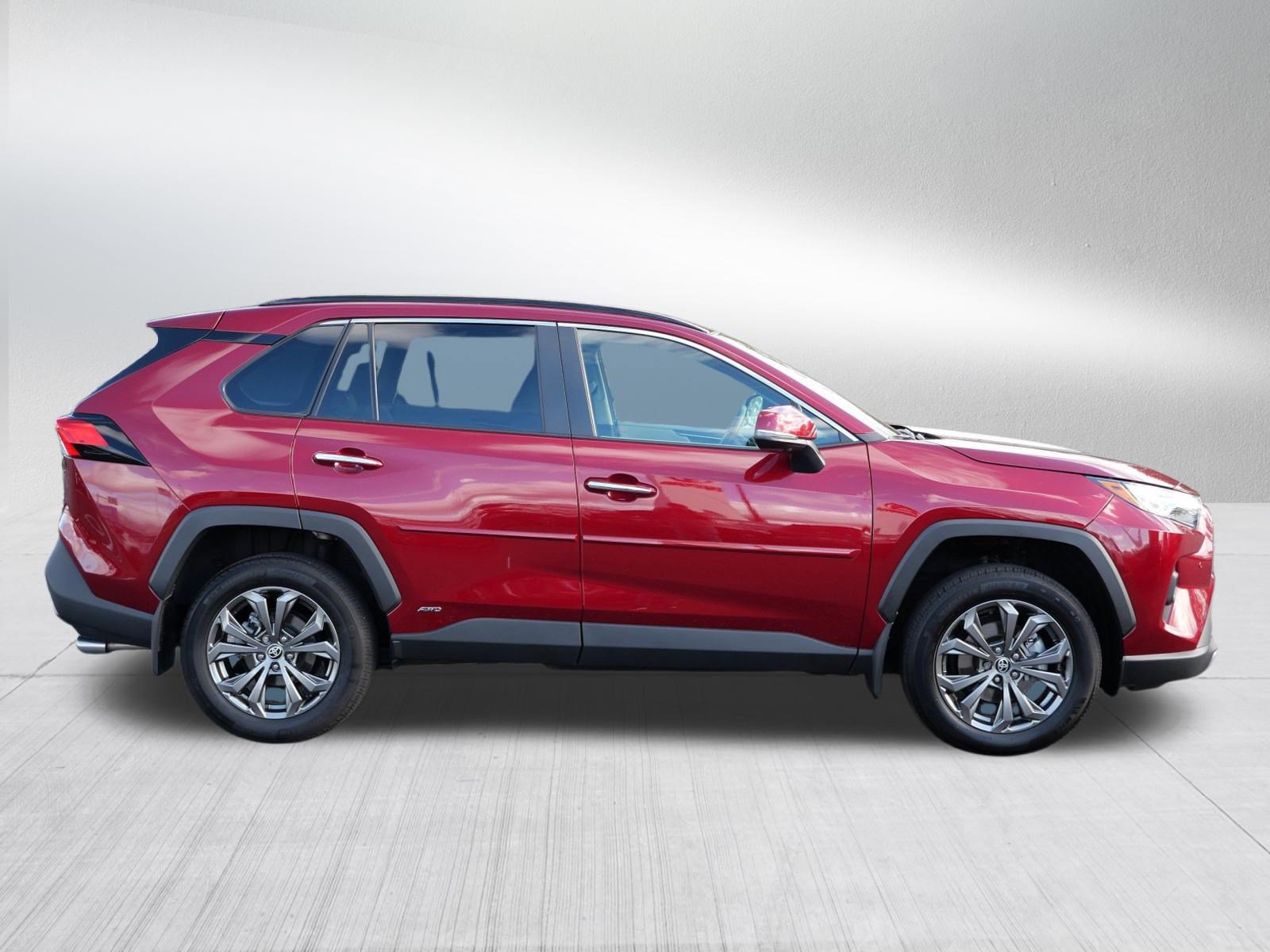 Certified 2024 Toyota RAV4 Limited w/ Advanced Technology Package AWD/4WD image 8