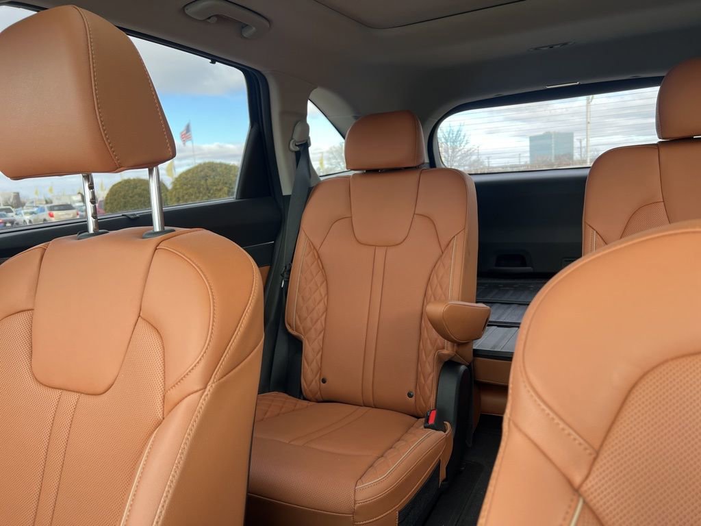 Used 2023 Kia Sorento SX Prestige image 28