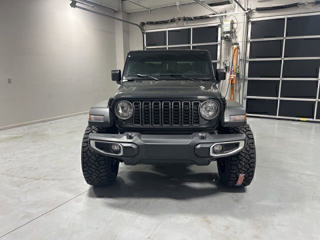 New 2026 Jeep Gladiator Sport image 2