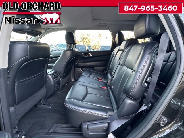 Used 2017 Nissan Pathfinder SL w/ SL Premium Package AWD/4WD image 11
