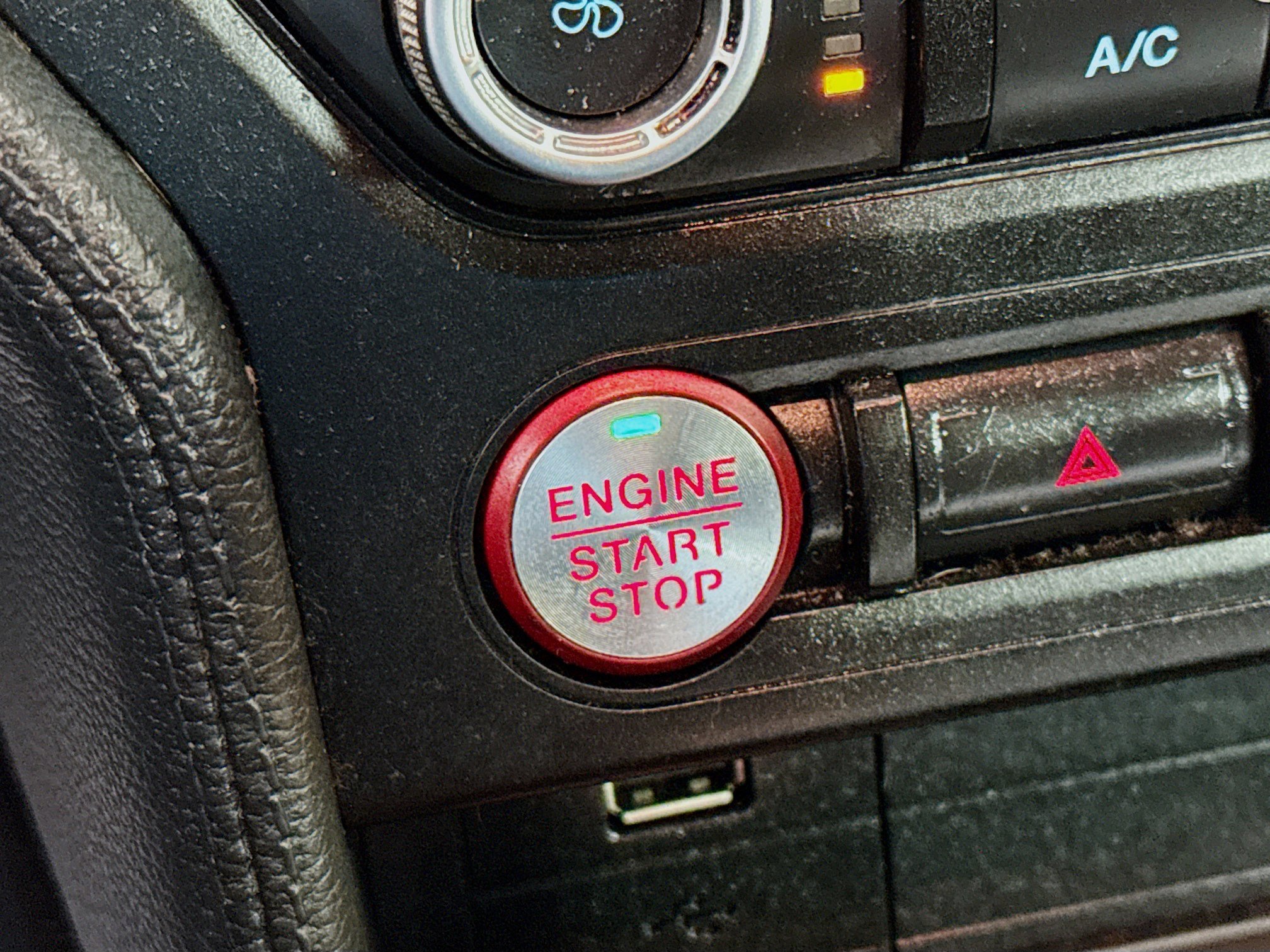 Used 2021 Ford Mustang EcoBoost image 21