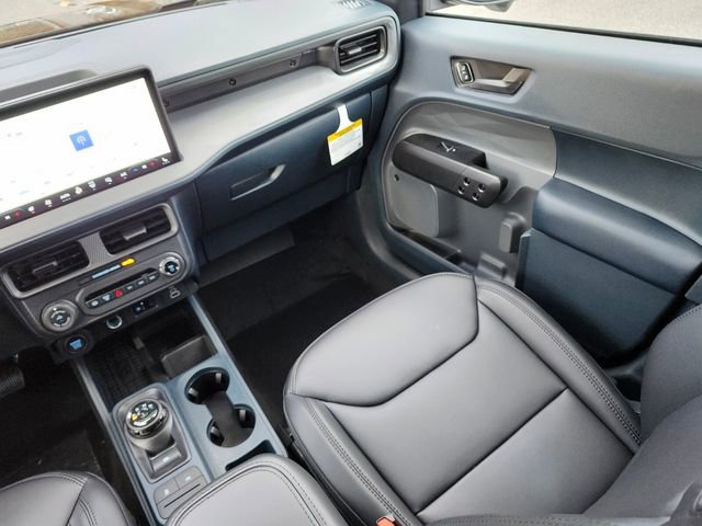 New 2025 Ford Maverick Lariat w/ Black Appearance Package image 15