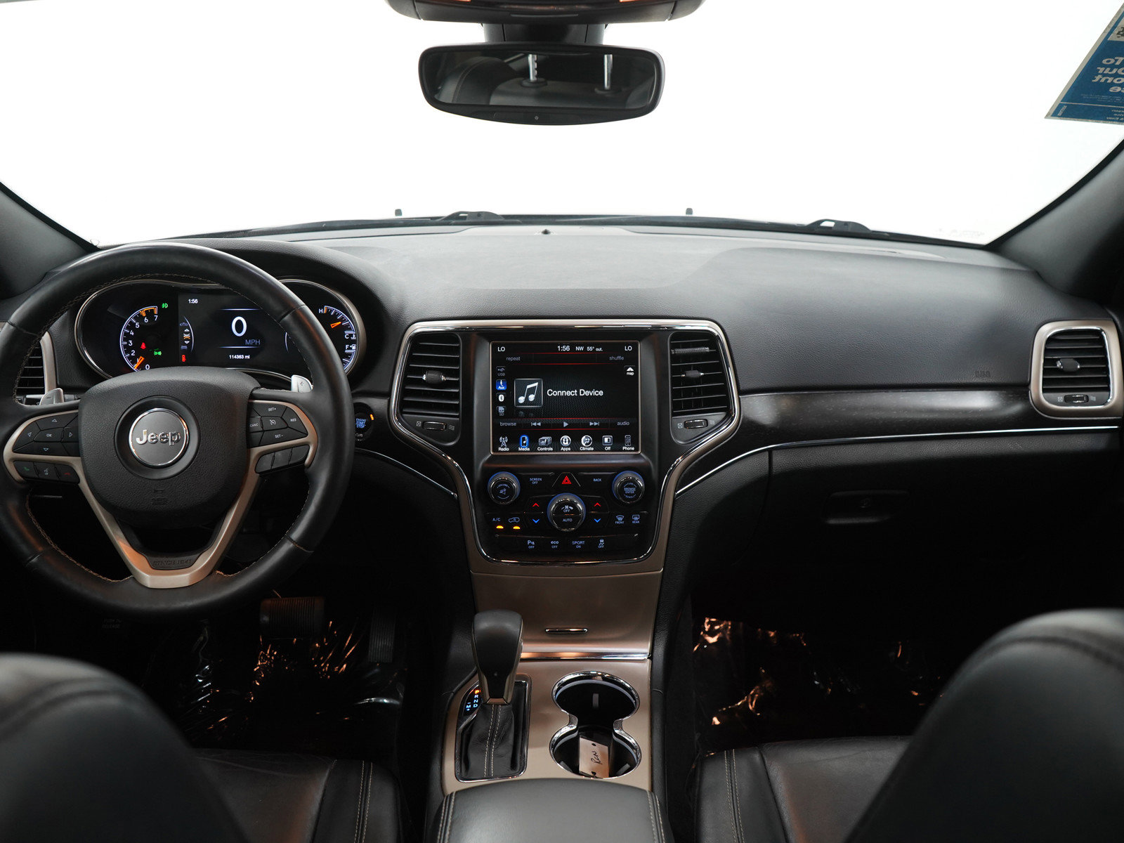 Used 2017 Jeep Grand Cherokee Limited AWD/4WD image 11