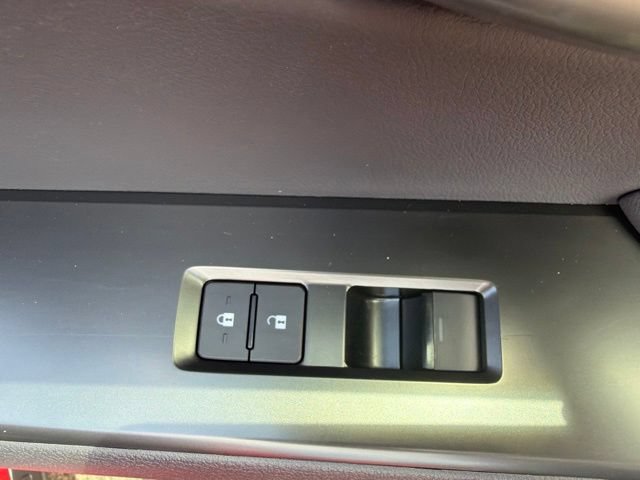 Used 2025 Lexus UX 300h FWD w/ Accessory Package (Z2) image 32