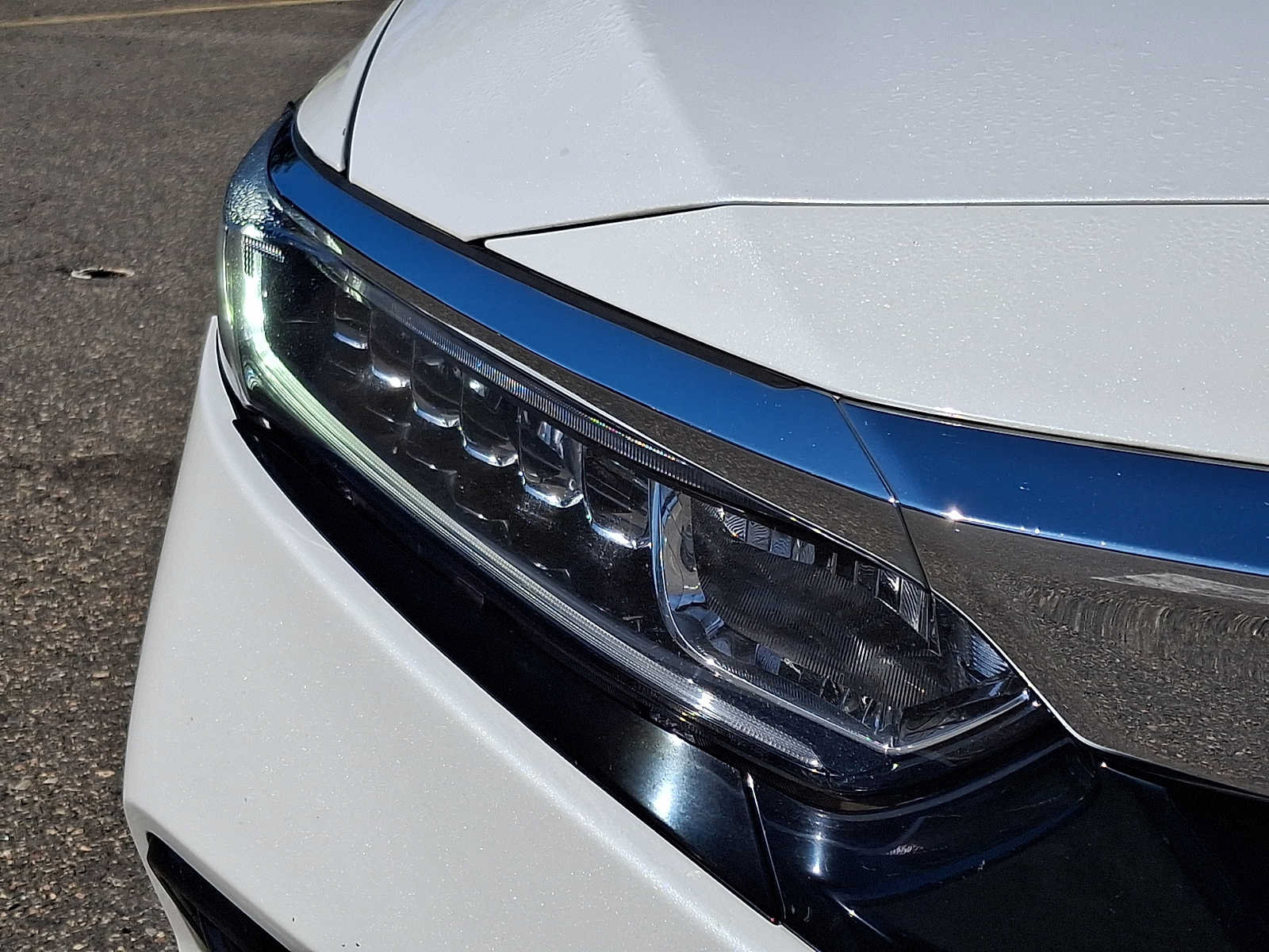 Certified 2018 Honda Accord EX-L image 9