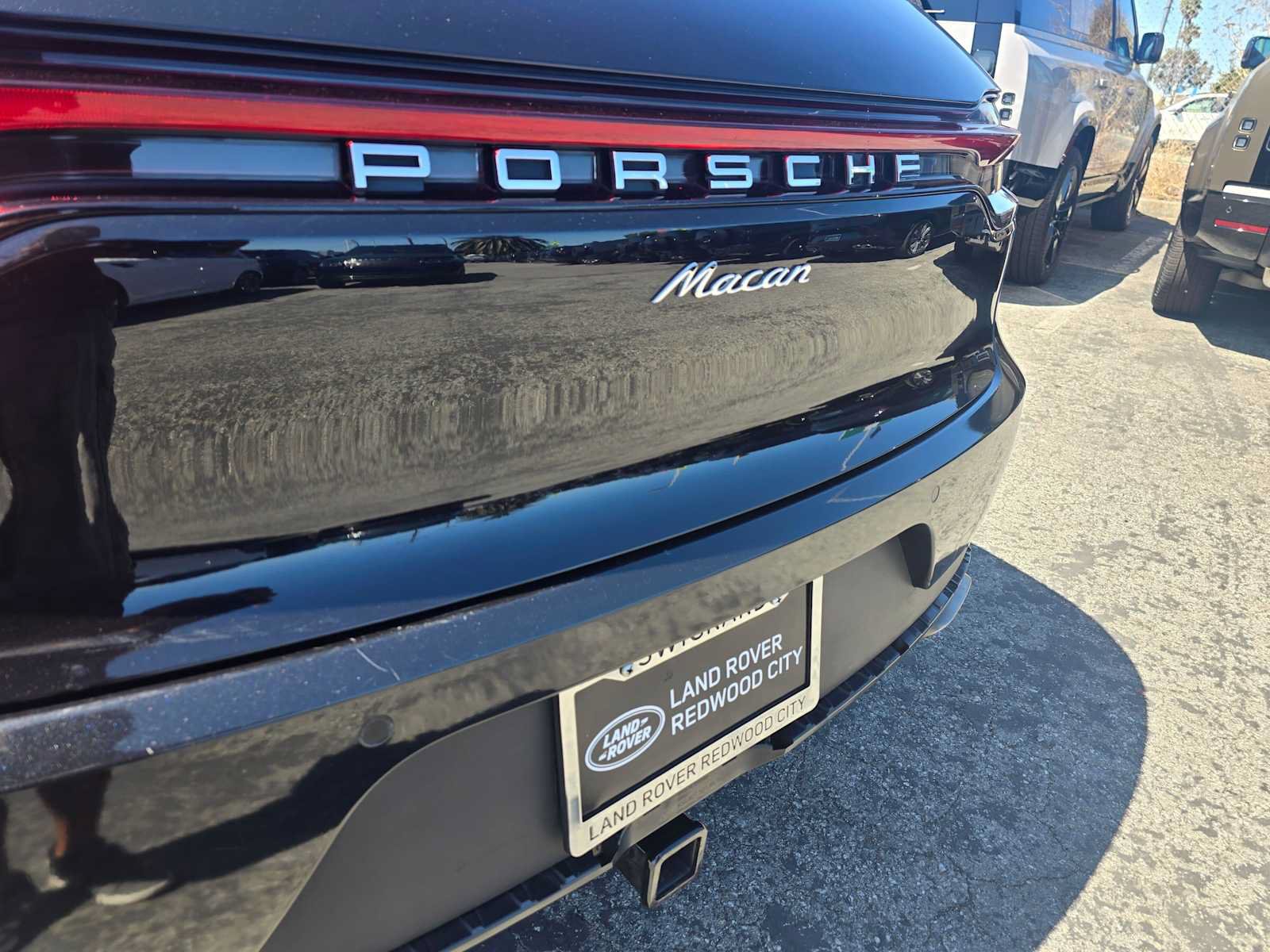 Used 2019 Porsche Macan AWD/4WD image 13