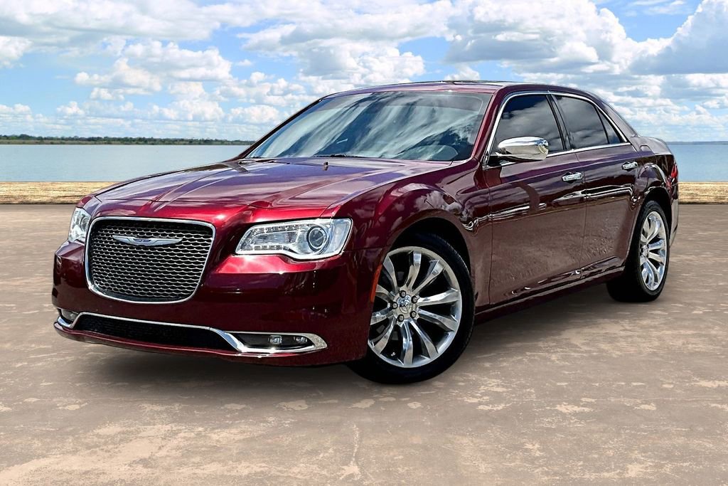 Used 2020 Chrysler 300 Limited RWD image 1