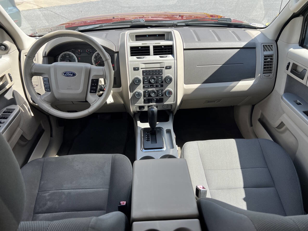 Used 2009 Ford Escape XLT AWD/4WD image 11
