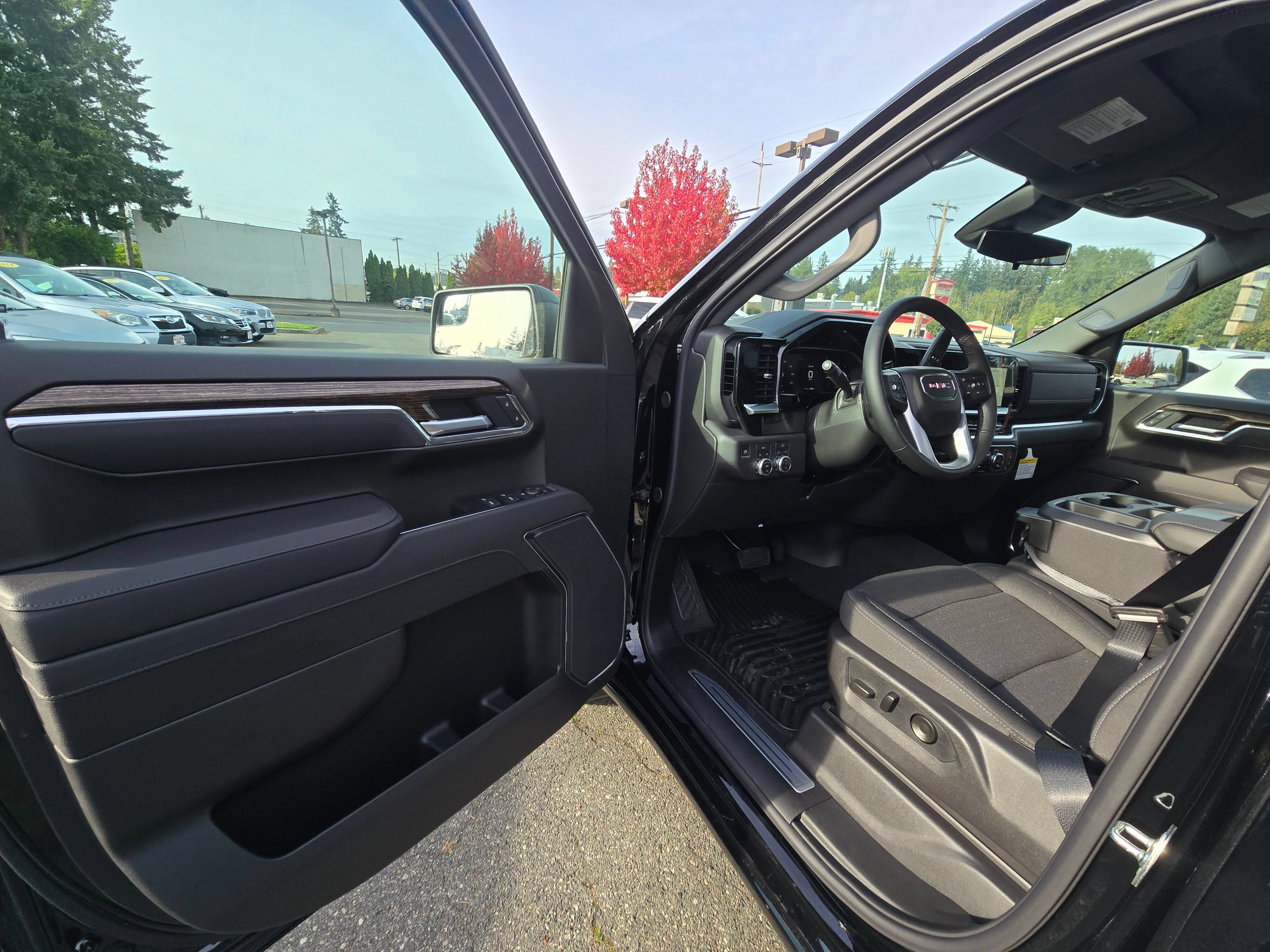 New 2026 GMC Sierra 1500 Elevation AWD/4WD image 16