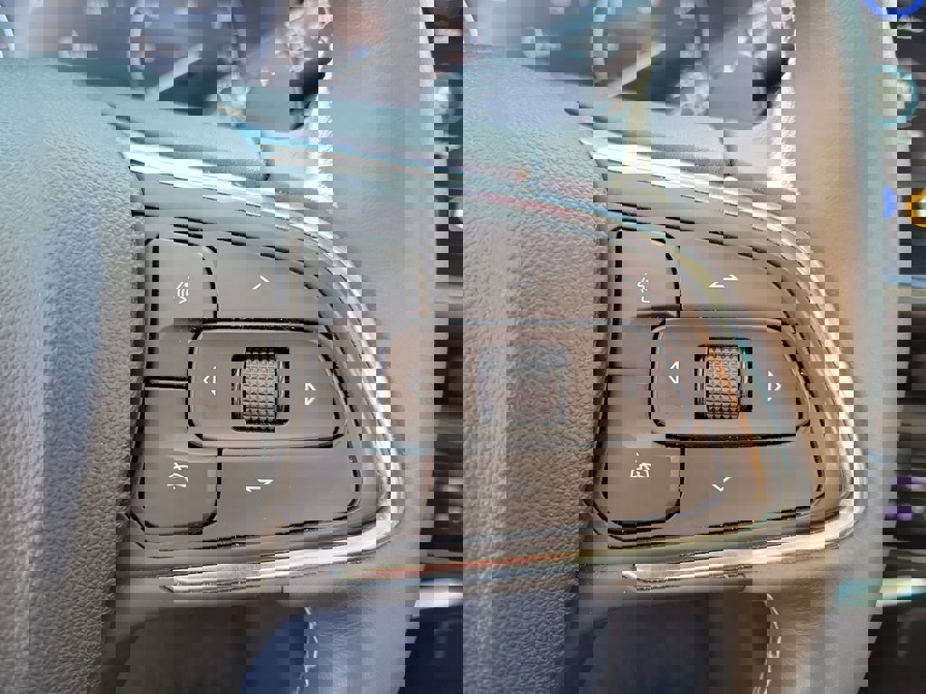 Used 2023 Buick Envision Preferred image 24