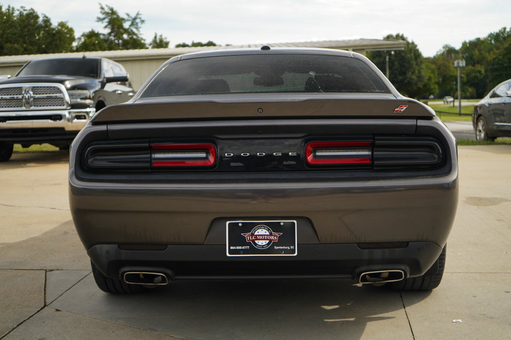 Used 2019 Dodge Challenger GT AWD/4WD image 19