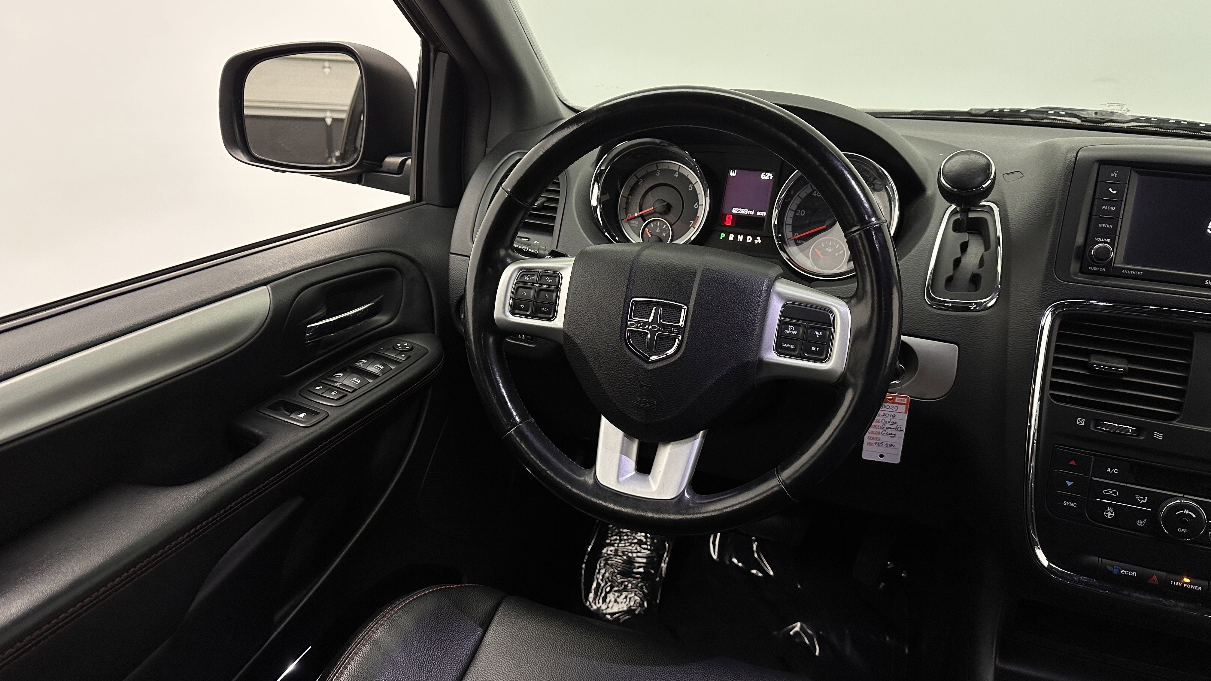 Used 2019 Dodge Grand Caravan GT image 34