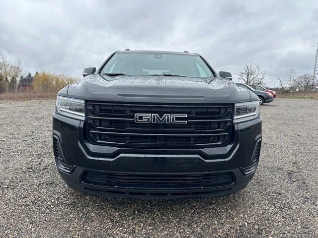 Used 2023 GMC Acadia SLE w/ Driver Convenience Package image 3