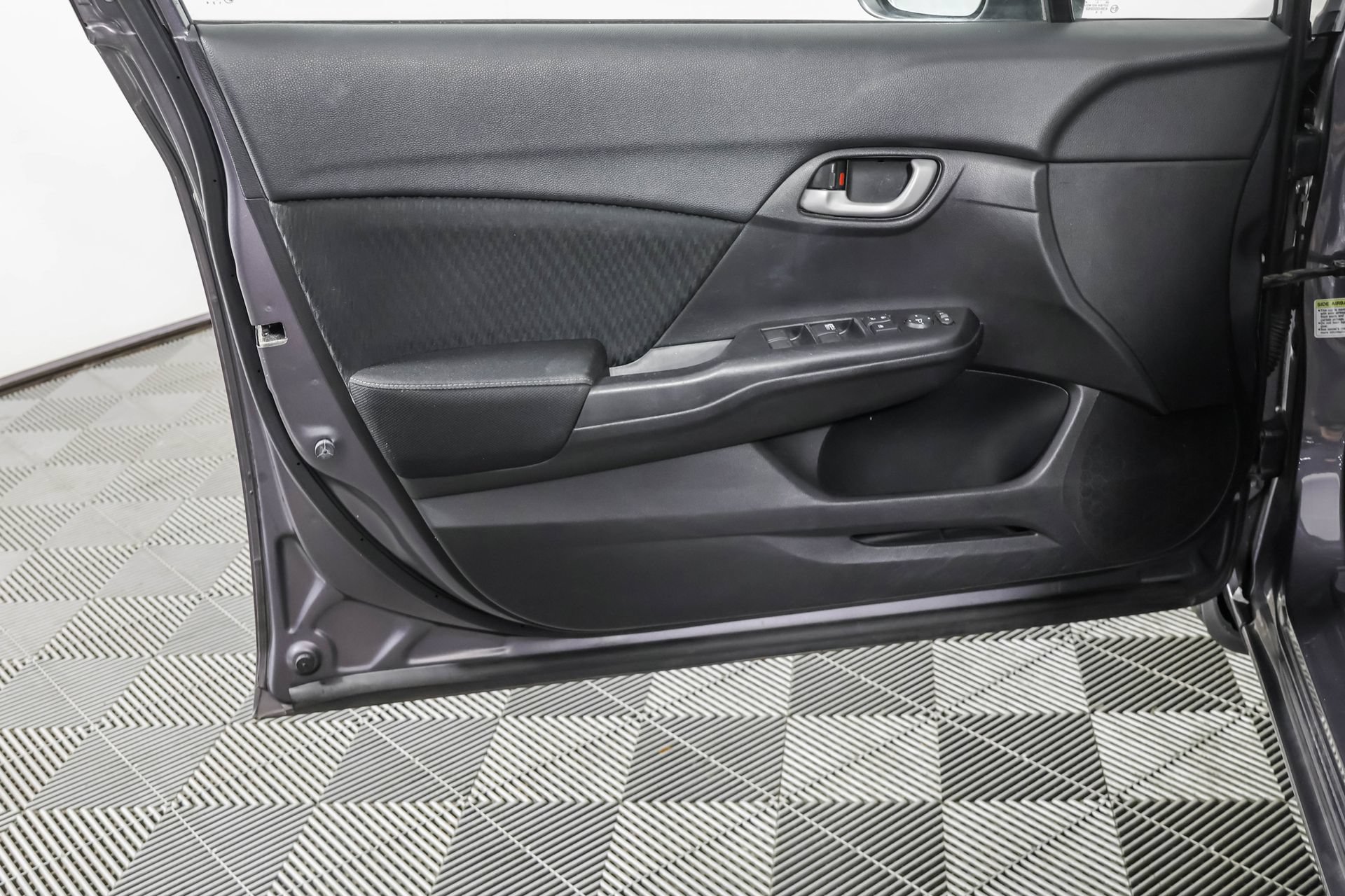 Used 2015 Honda Civic LX image 31