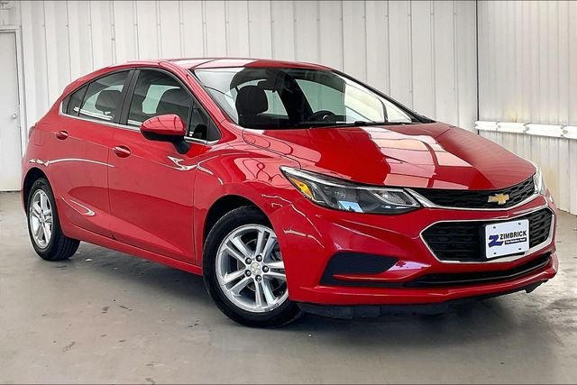 Used 2017 Chevrolet Cruze LT w/ Convenience Package FWD image 34