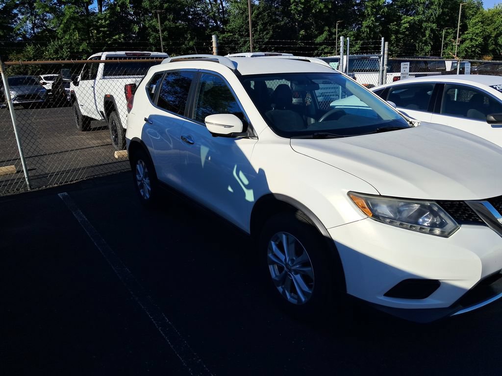 Used 2014 Nissan Rogue SV w/ SV Premium Package AWD/4WD image 5