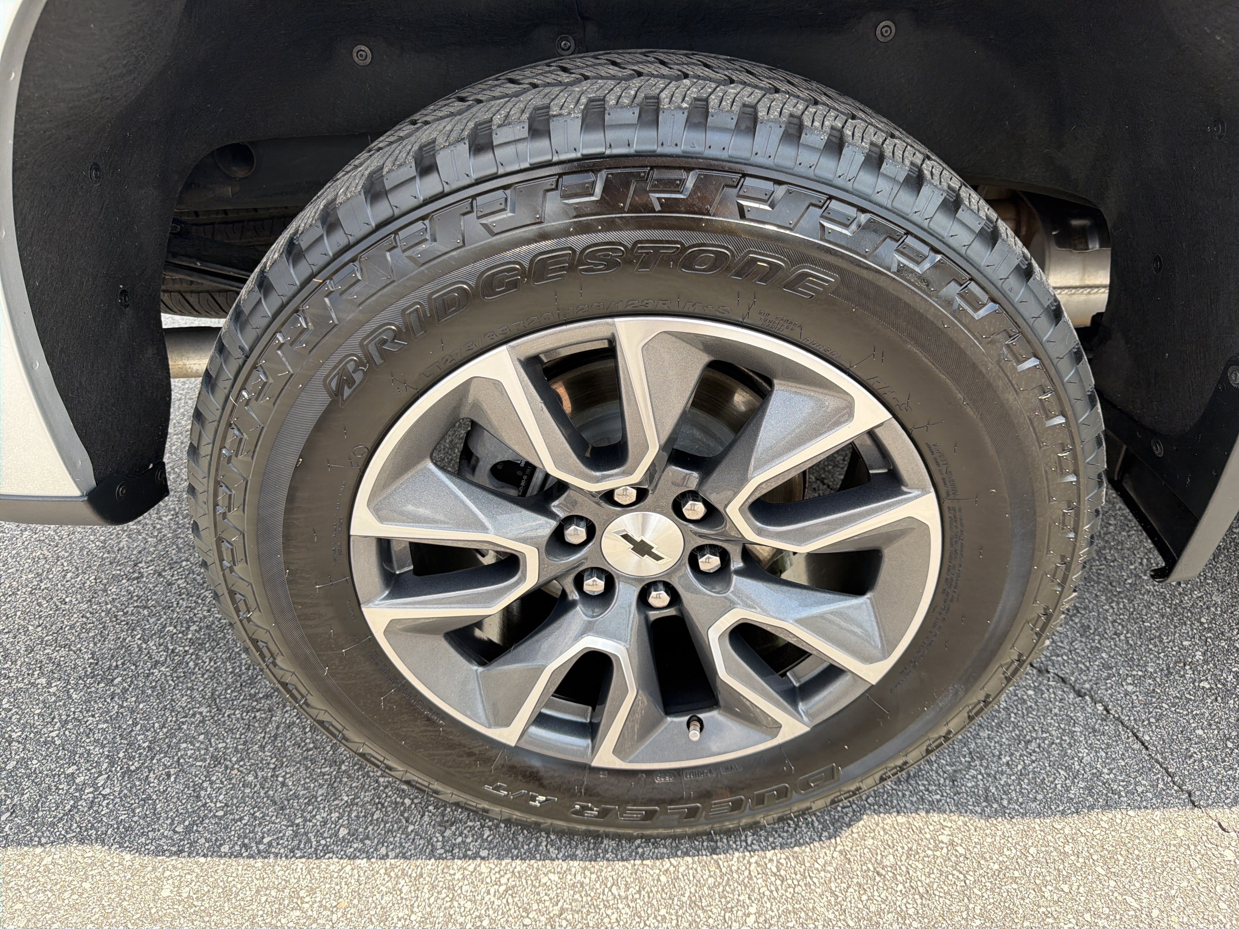 Used 2021 Chevrolet Silverado 1500 RST w/ Z71 Off-Road Package AWD/4WD image 18