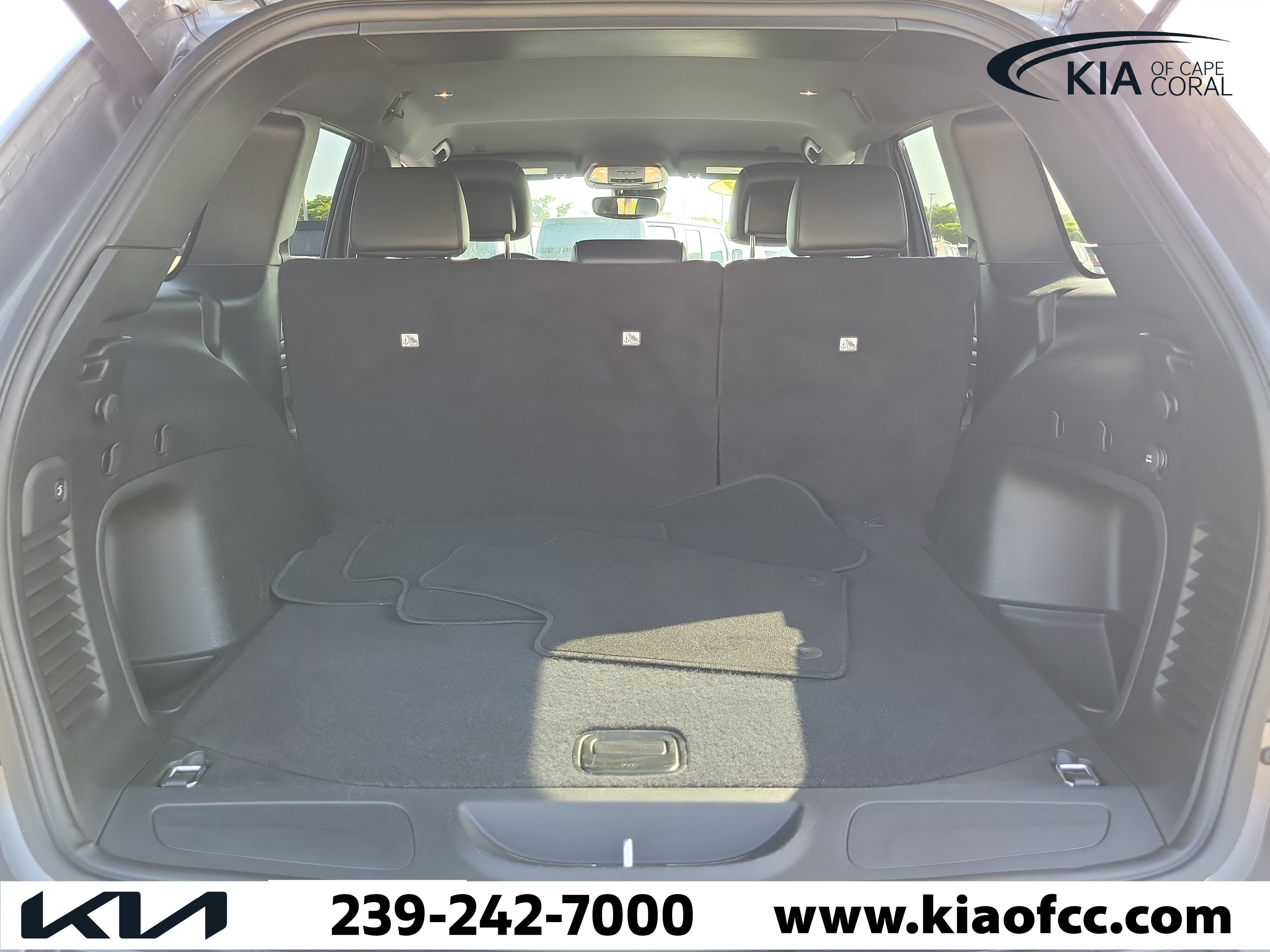 Used 2021 Jeep Grand Cherokee Laredo X RWD image 11