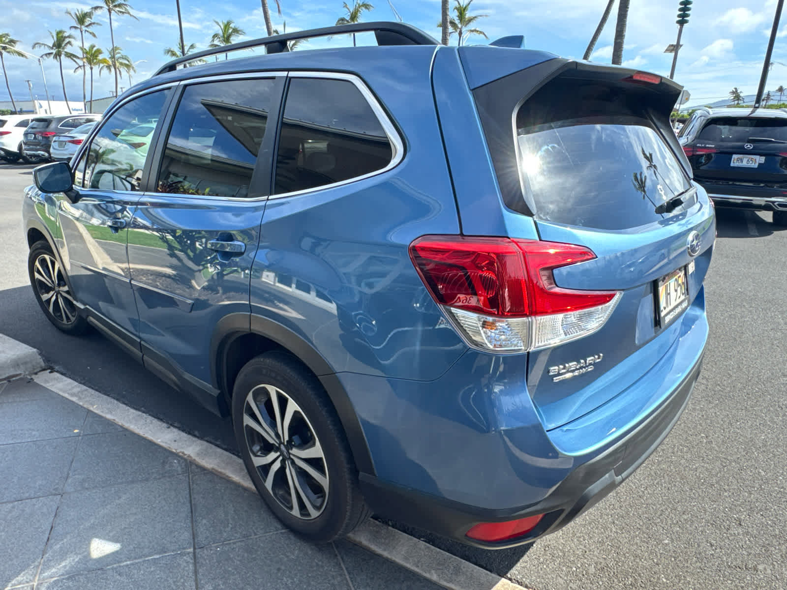 Used 2019 Subaru Forester Limited AWD/4WD image 6