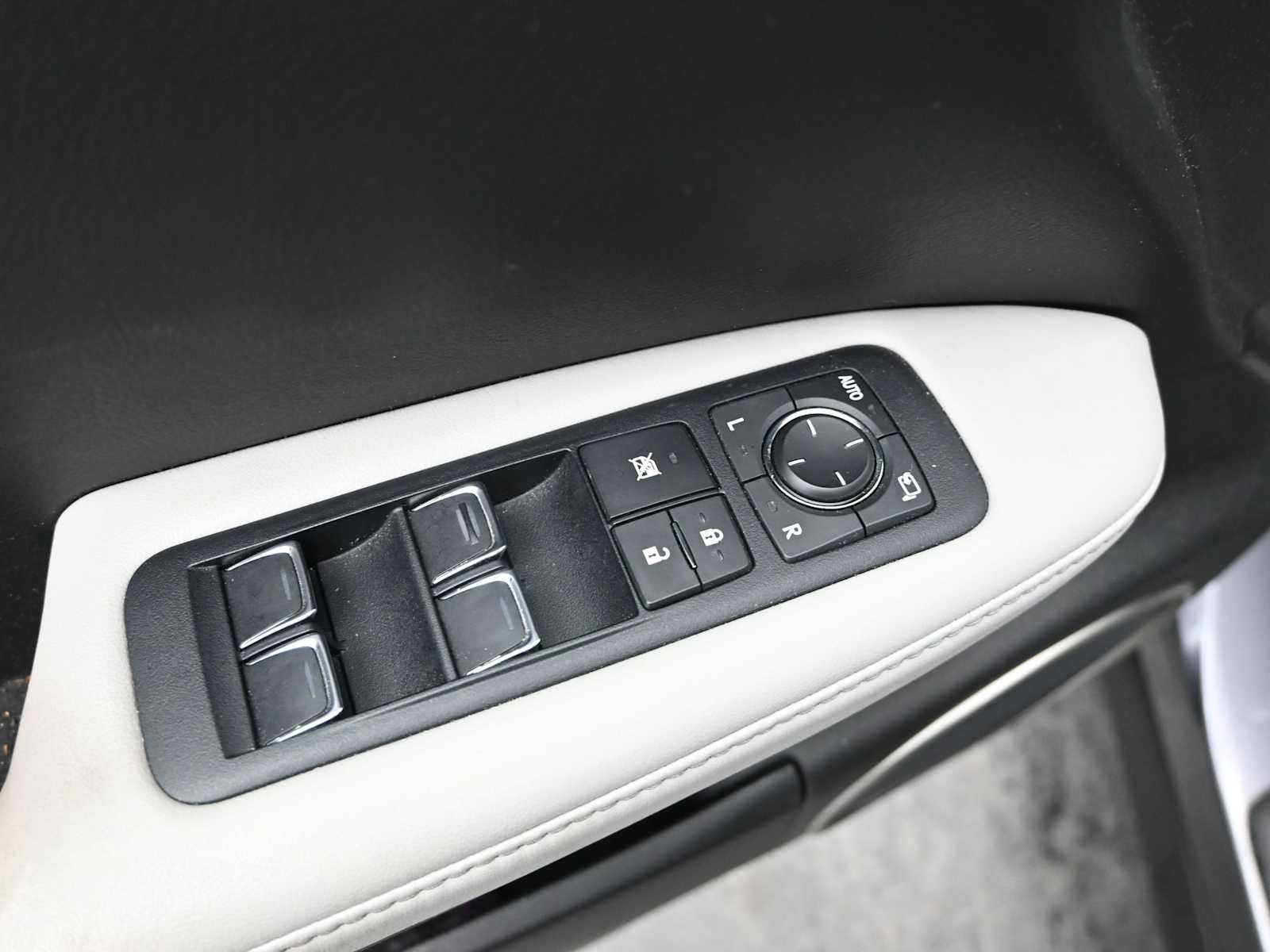 Used 2016 Lexus RX 350 FWD image 16